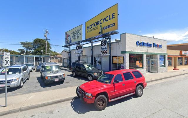 Otis' Auto Sales, Seaside, California