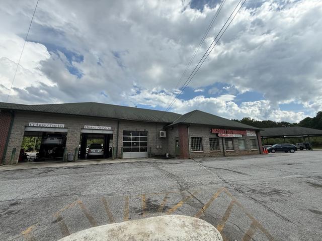 Champs Tire & Service, Decatur, Georgia