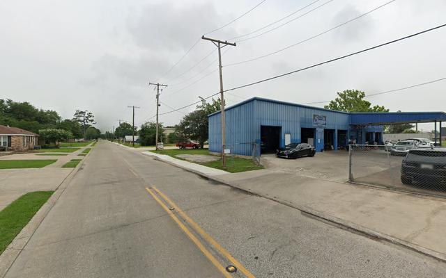 A-One Service Center, Lake Charles, Louisiana
