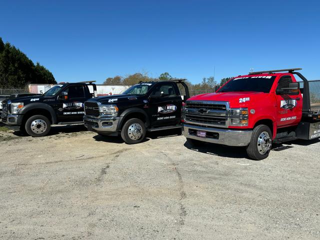 Mills River Towing, Hendersonville, North Carolina