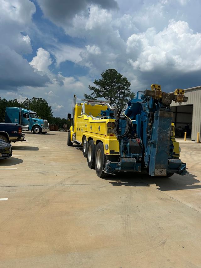 Hayles Towing & Recovery, Jackson Landing, Mississippi
