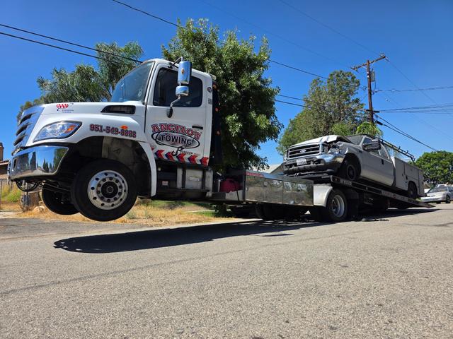 Angelo's Towing Riverside, Riverside Grove, California