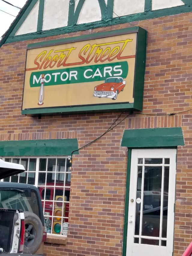 Short Street Motorcars, Short Street Service