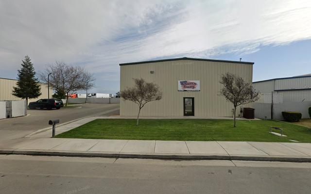 Barnett's Towing, Bakersfield, California