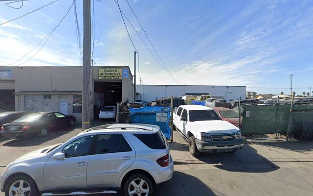 P & R Towing, Salinas, California