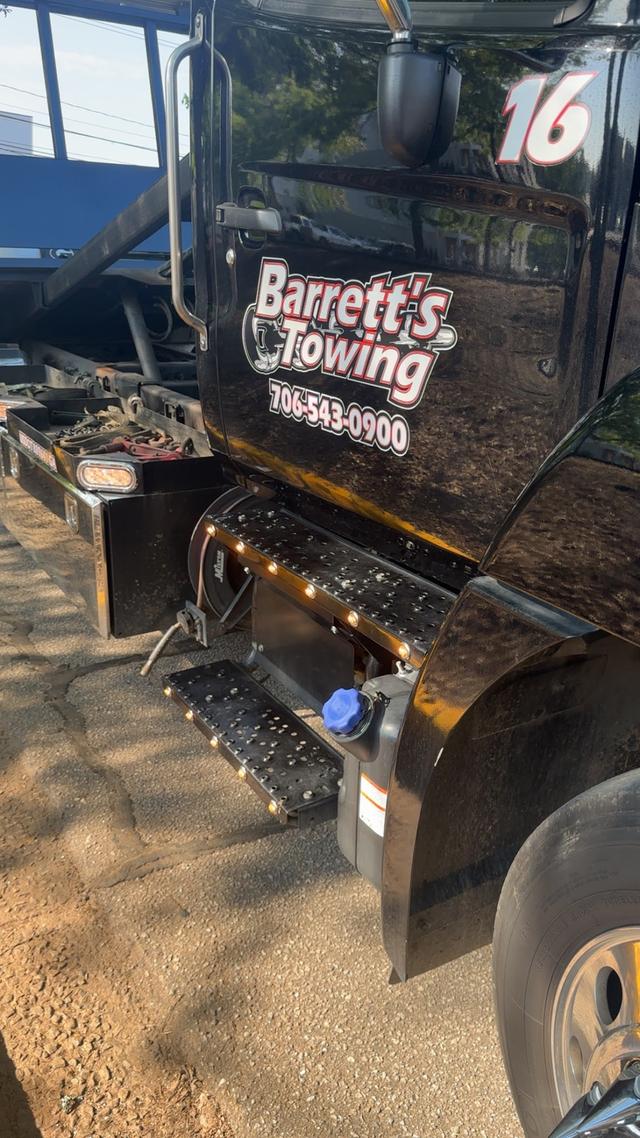 Barrett's Towing, Athens, Georgia