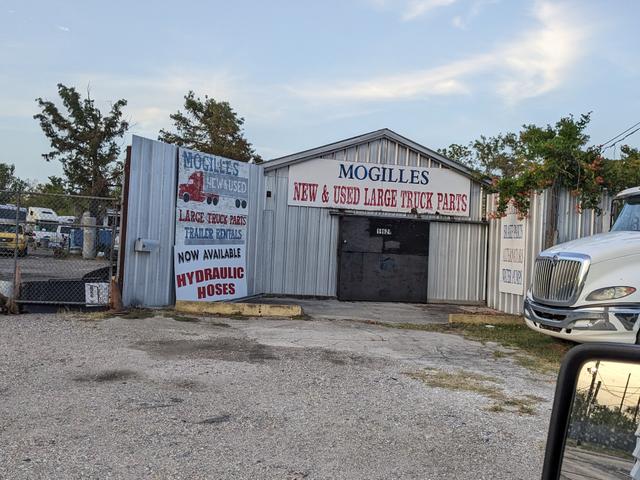 Mogilles New & Used Large Truck Parts
