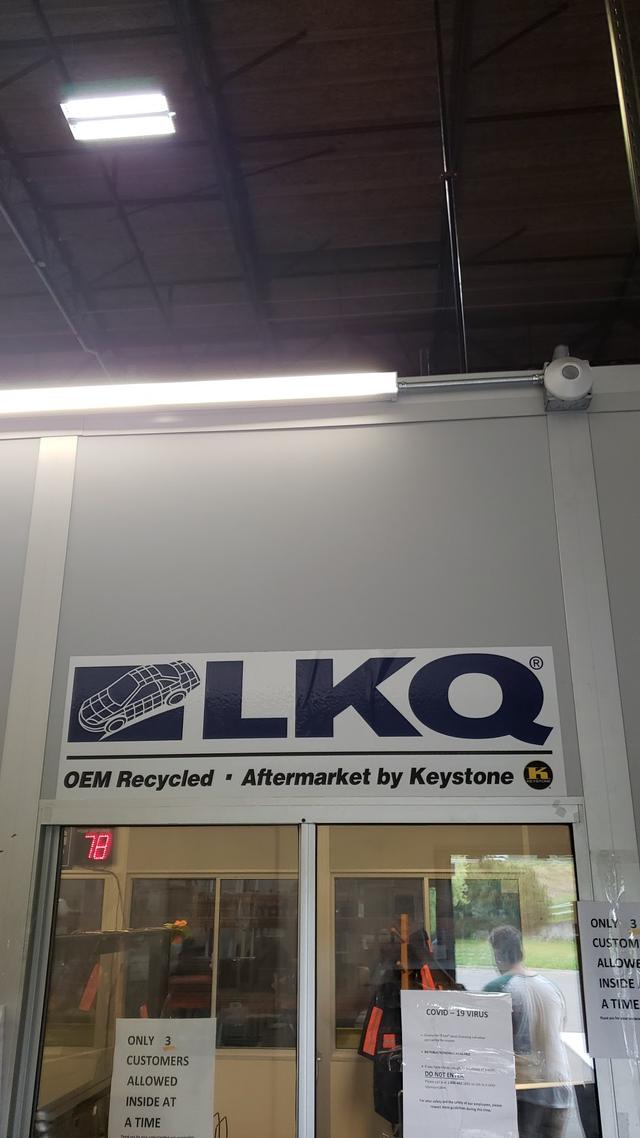 LKQ Foster Auto Parts, Portland, Oregon