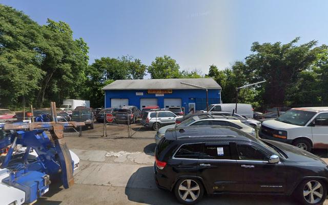 Carter's Garage, East Hartford, Connecticut