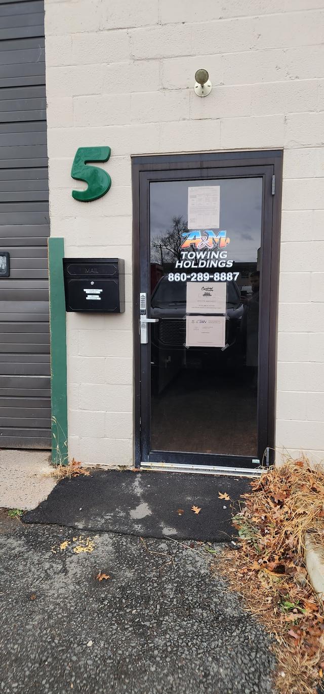 A & M Towing & Recovery, East Hartford, Connecticut