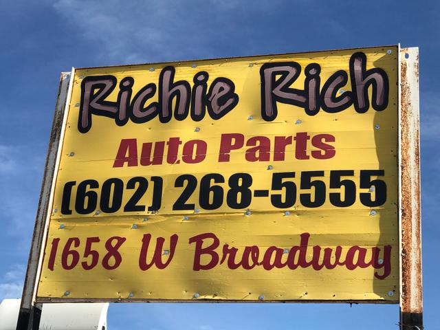 Richie Rich Auto Parts, Phoenix, Arizona