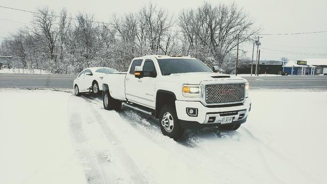 Hook N Book Towing, North Kansas City, Missouri