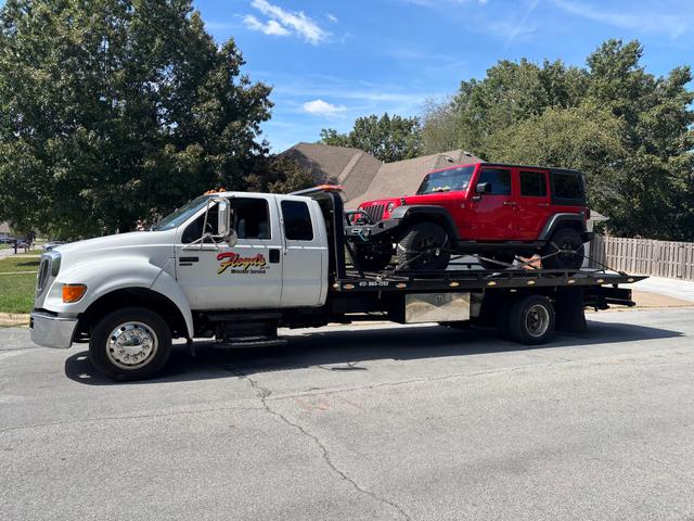 Floyd's Towing & Wrecker Service