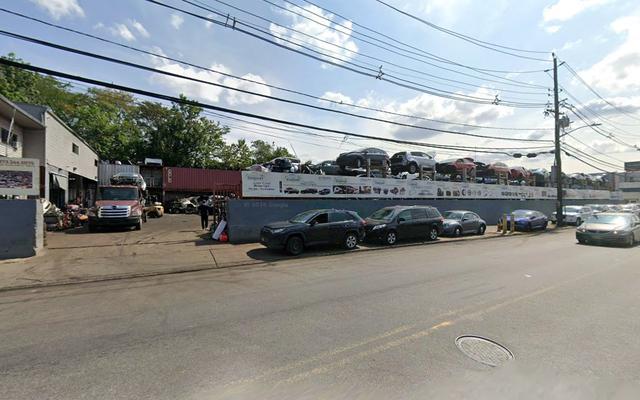 AAA QUALITY AUTO PARTS, Newark, New Jersey