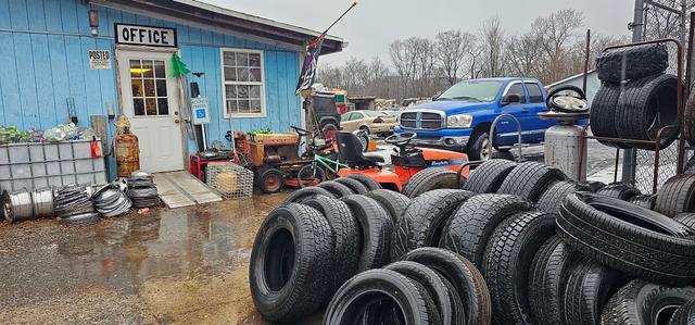 Roberts Auto Salvage