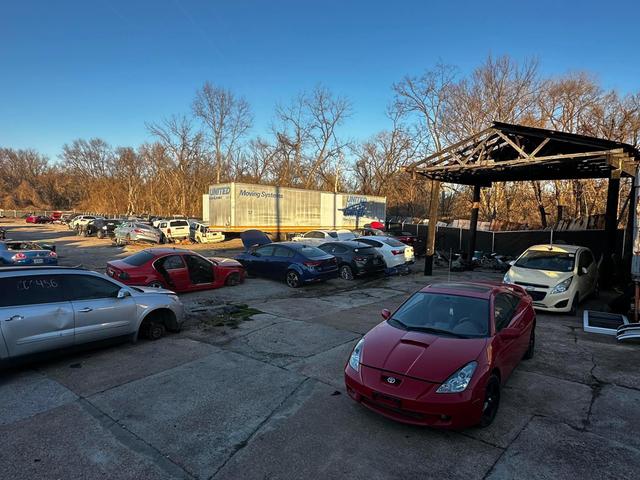 Rockwall Salvage & Towing, St. Louis, Missouri