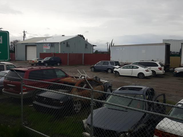 Matrix Auto Wreckers LLC