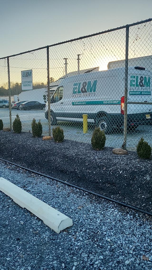 EL & M Auto Parts