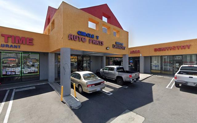 Circle T Auto Parts, Santa Ana, California