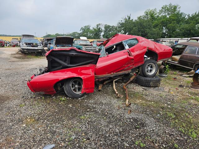 Tony's Classic Auto Parts, Houston, Texas