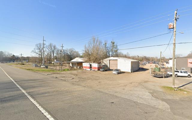 EZ Pull N Pay, Warner Robins, Georgia
