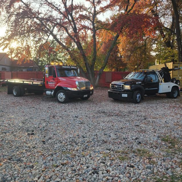 Pinachos Towing LLC