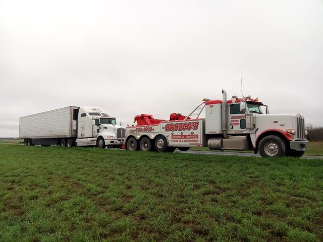 Orozco's Crane Towing & Recovery, Laredo, Texas