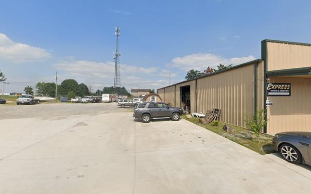 Express Towing & Recovery, Crossville, Tennessee