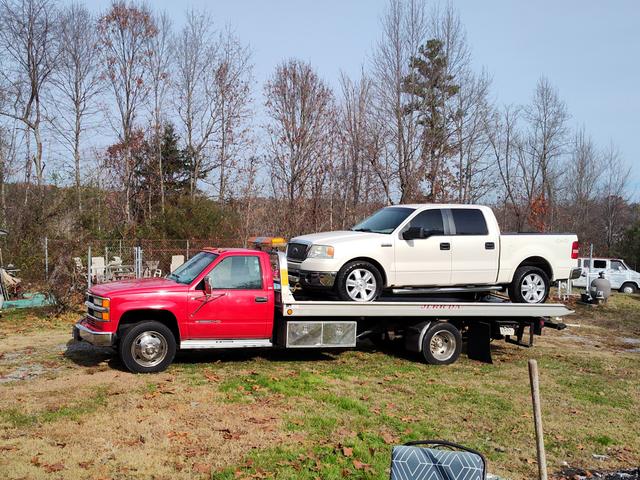 West Used Auto Parts & Salvage, Cleveland, Tennessee