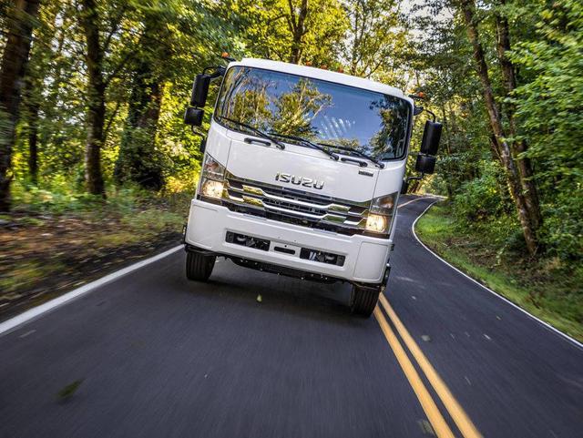 Sellers Commercial Truck Center | Service and Parts Department, Farmington Hills, Michigan