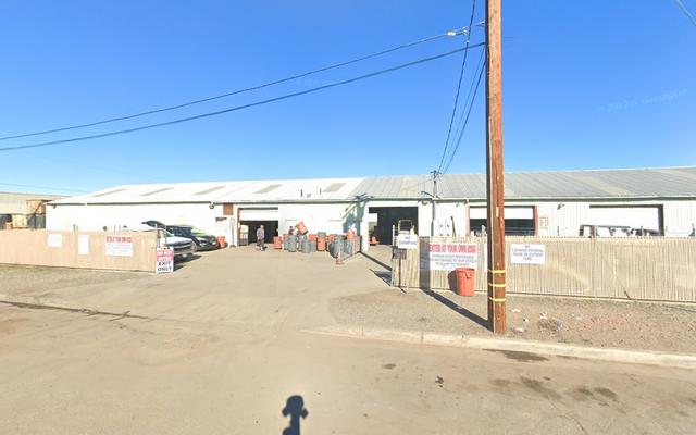 New Era Recycling, East Hemet, California