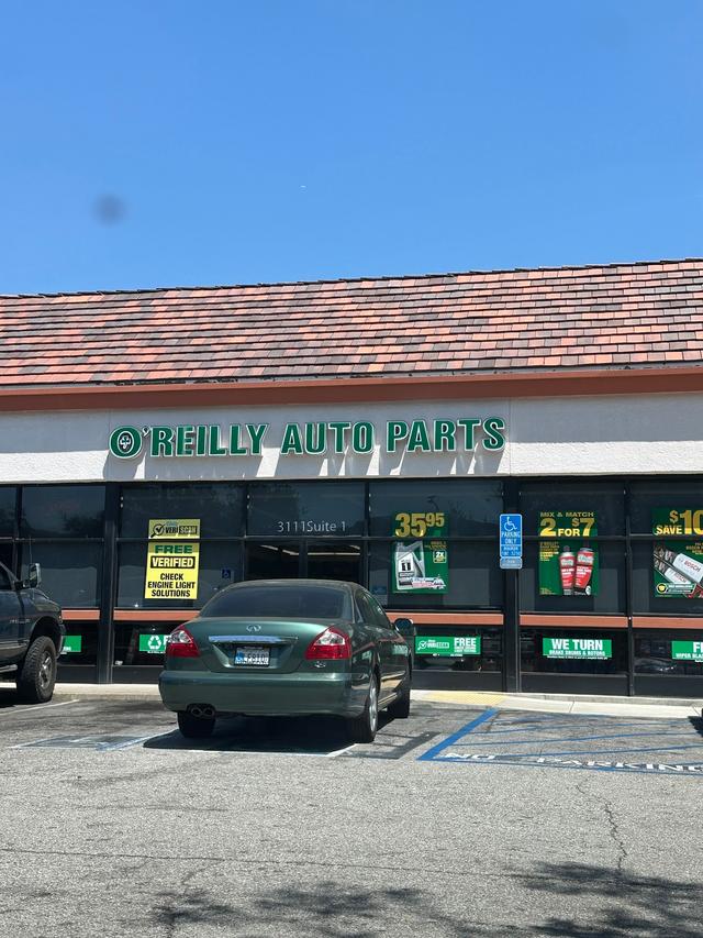 O'Reilly Auto Parts, Thousand Oaks, California