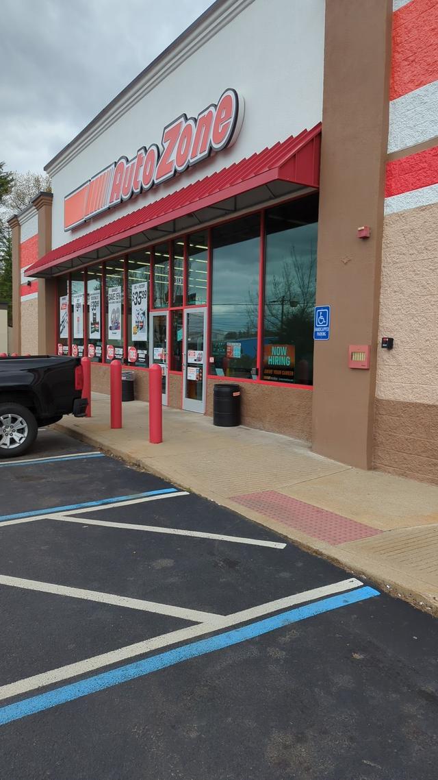 AutoZone Auto Parts, Nashua, New Hampshire