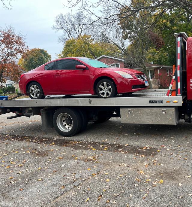 Waukegan Roadside Assistance-Tire & Battery Service