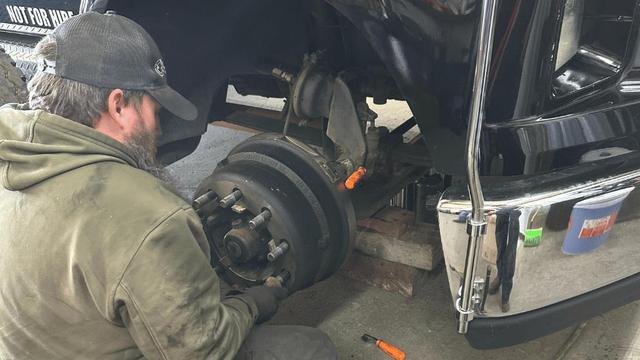 Bradford's Truck & Trailer Repair Inc, Huntsville, Alabama