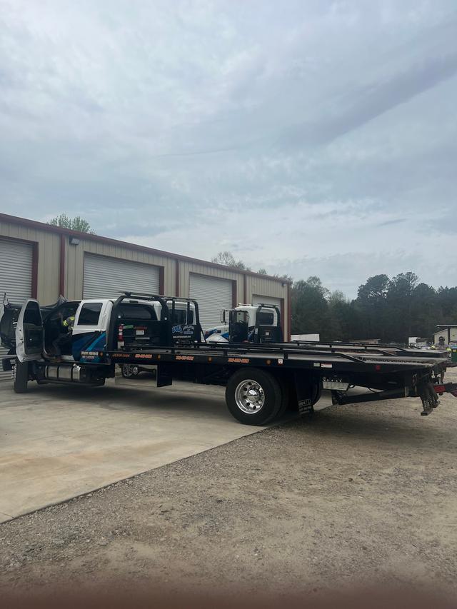 Curts Heavy Towing, Gainesville, Georgia