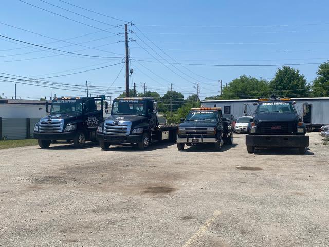 Doug's Wrecker Service, Indianapolis, Indiana