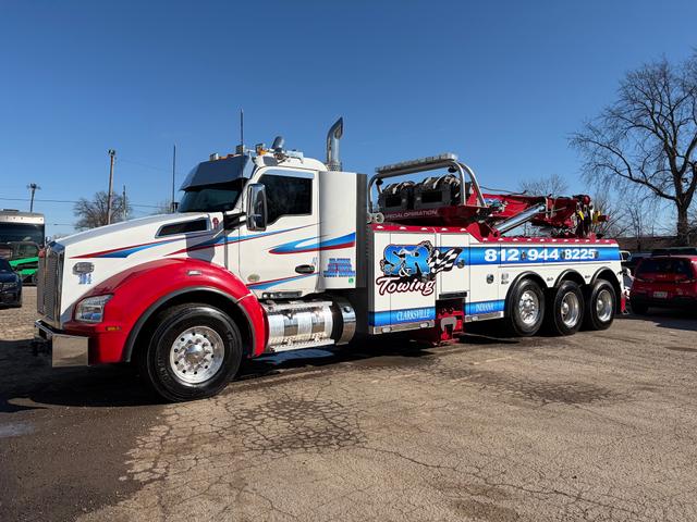 S & R Towing