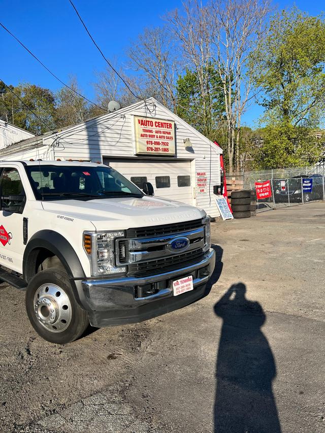 V auto center, Salem, Massachusetts