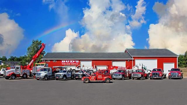 Bud's Towing
