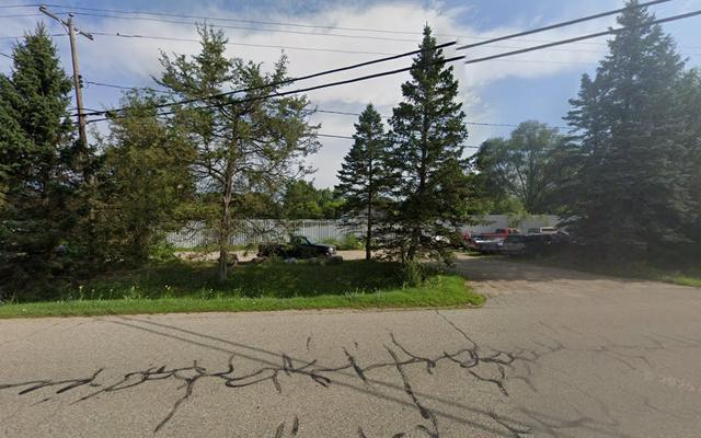 Quinn's Auto Parts