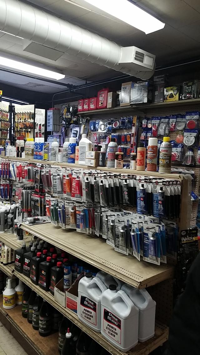 Twin City Auto Parts Inc, North Chicago, Illinois
