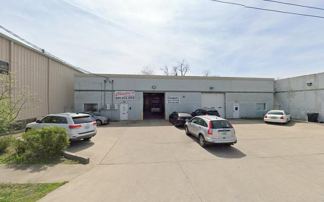 Charlie's Auto Center, Lexington, Kentucky