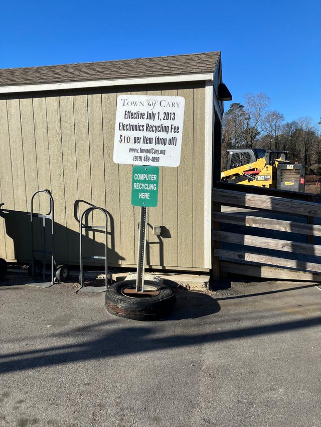 Citizen's Convenience Center, Cary, North Carolina