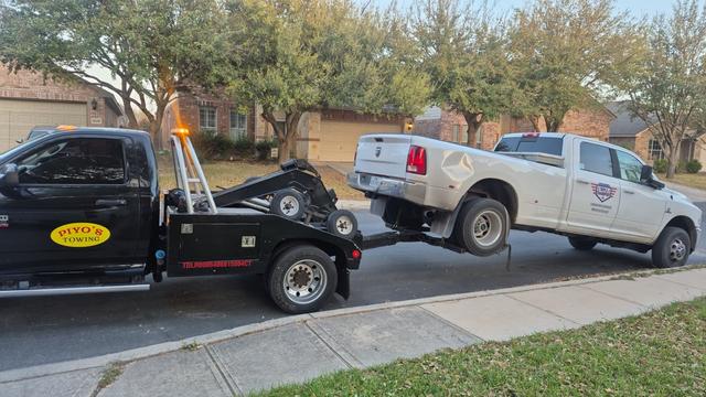 Piyos Towing INC., San Antonio, Texas
