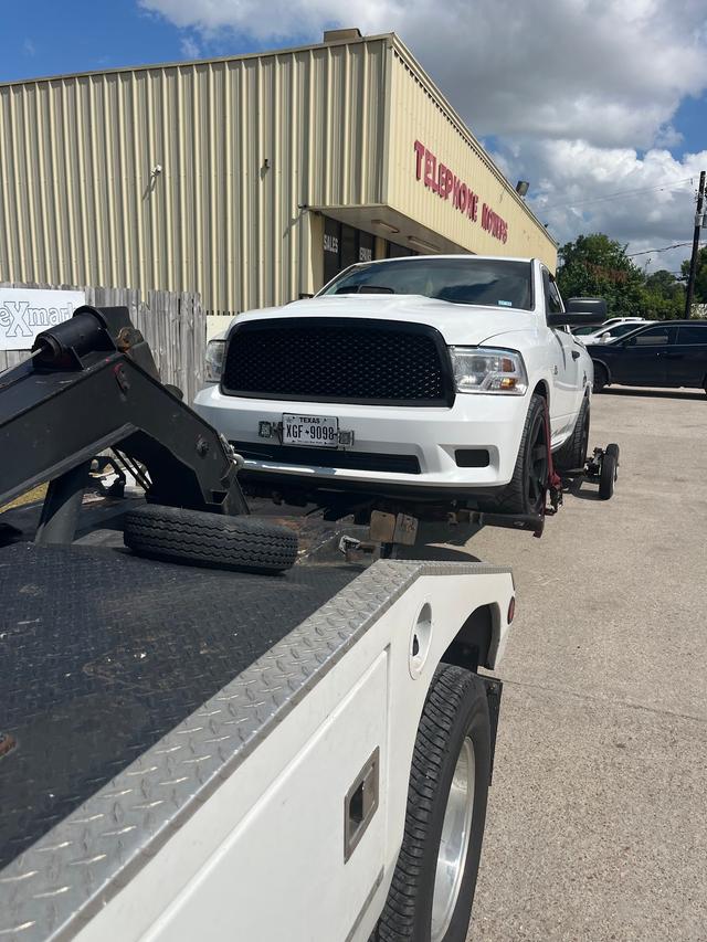 Taini-Taini Towing Services, Pasadena, Texas