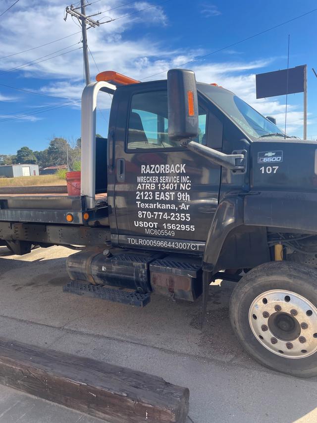 Razorback Wrecker Service