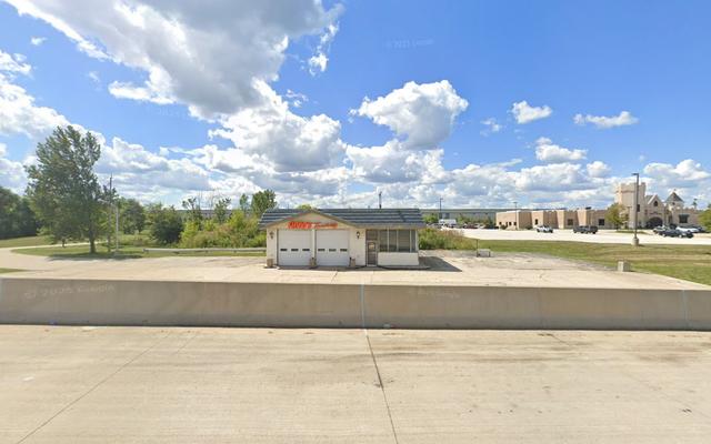 Floyd's Towing & Recovery, Kenosha, Wisconsin