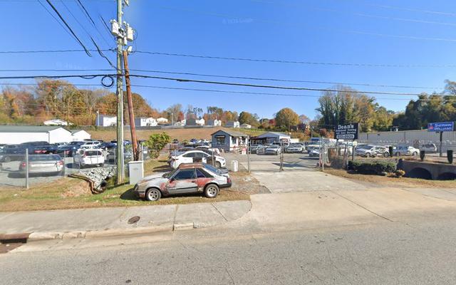 Dean's Robinhood Towing, Winston Salem, North Carolina