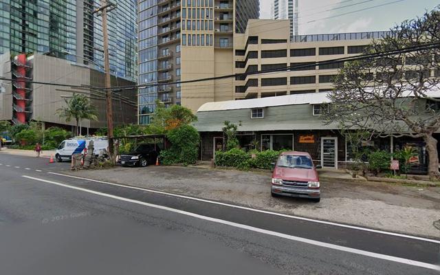 Tropical Otto Parts, Honolulu, Hawaii